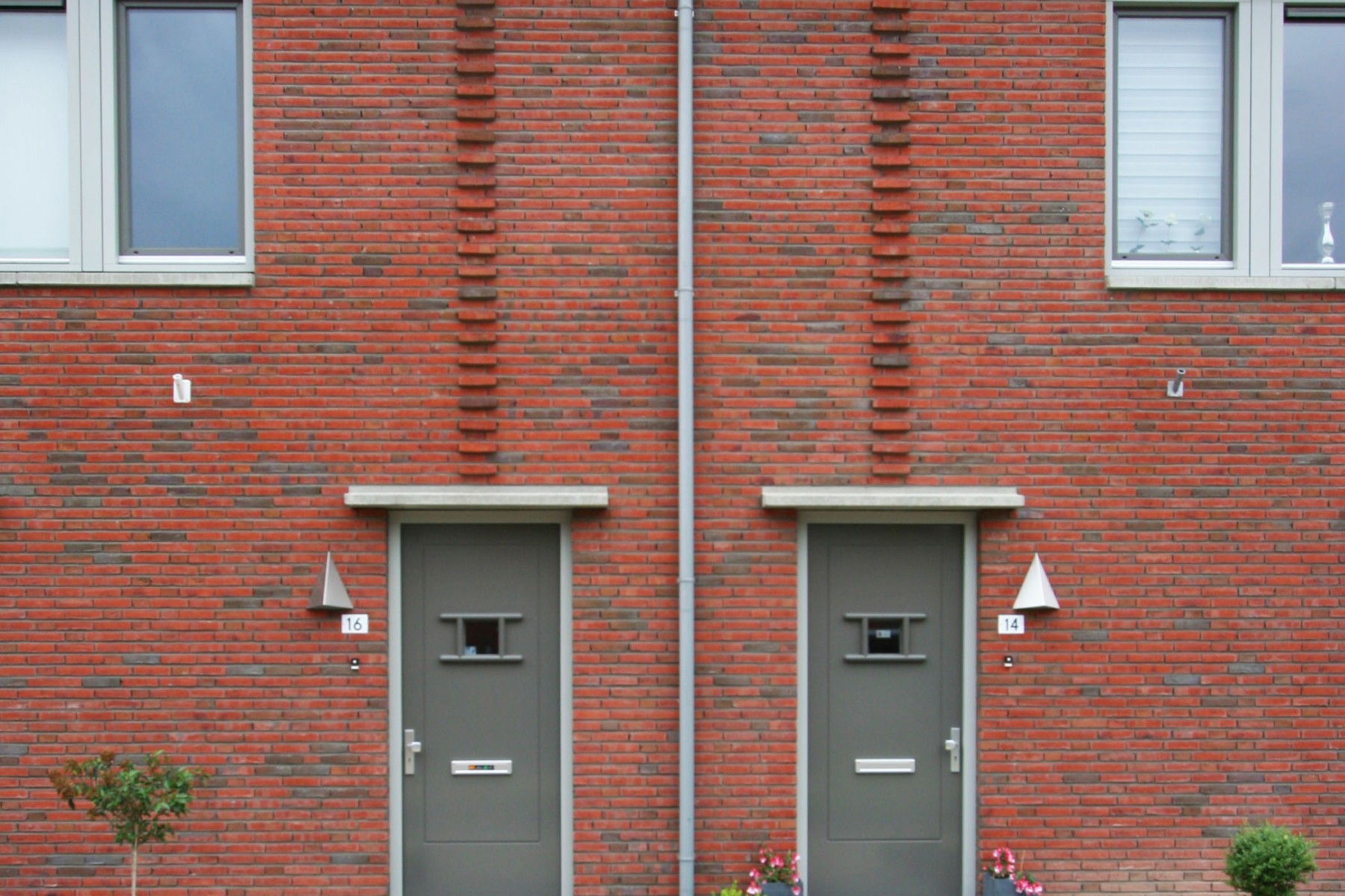 Arnhem, Schuytgraaf twee-onder-één-kapwoningen